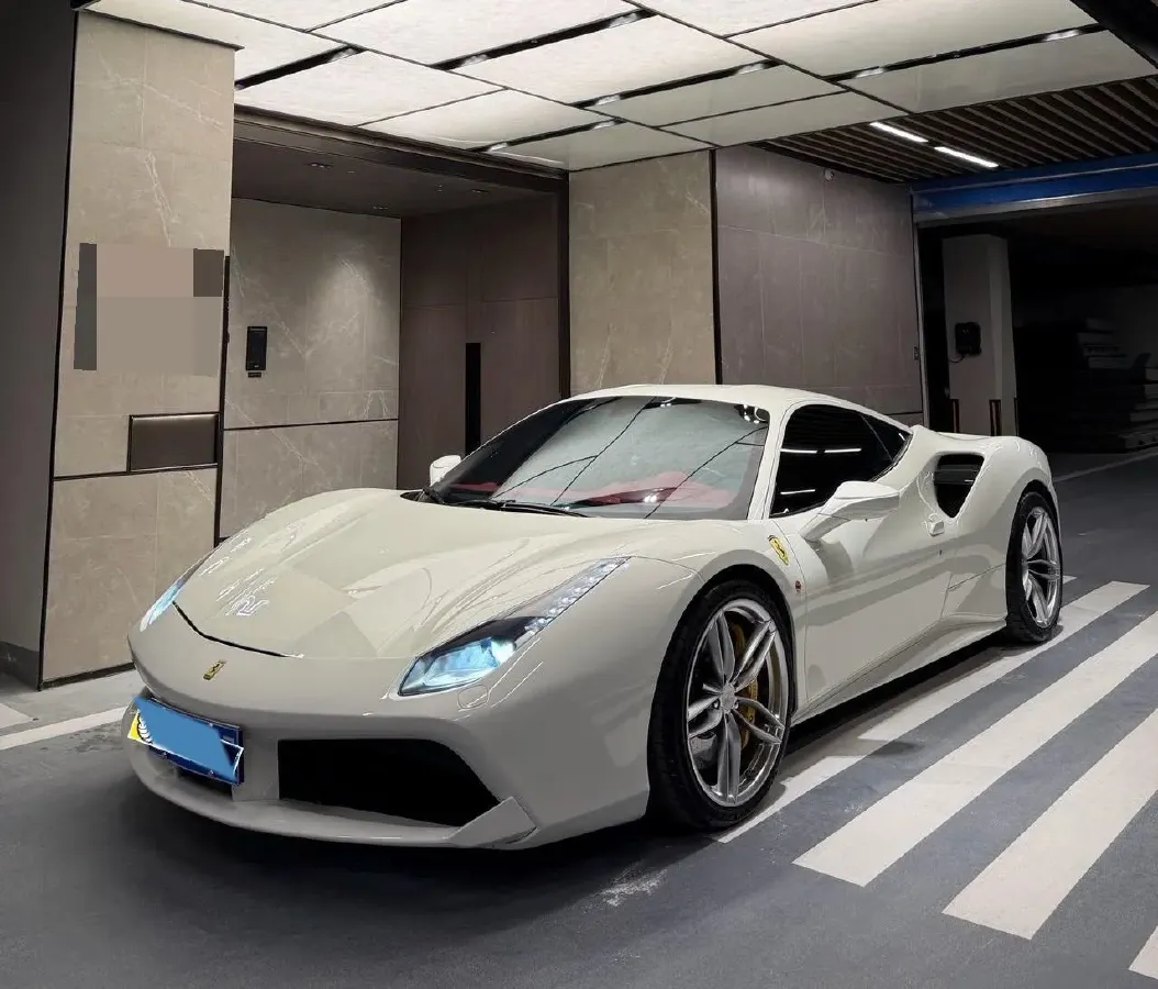 2015 Ferrari 488 3.9T 670HP V8 7DCT,autocango,china used car exporter,china ev exporter,chinese used car exporter,chinese used ev exporter