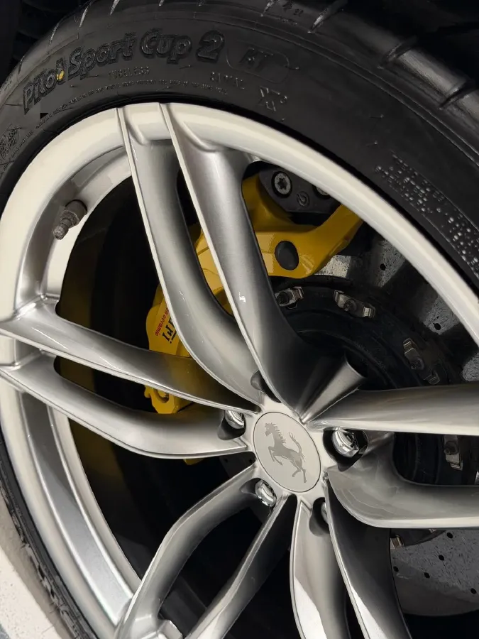 2015 Ferrari 488 3.9T 670HP V8 7DCT,autocango,china used car exporter,china ev exporter,chinese used car exporter,chinese used ev exporter