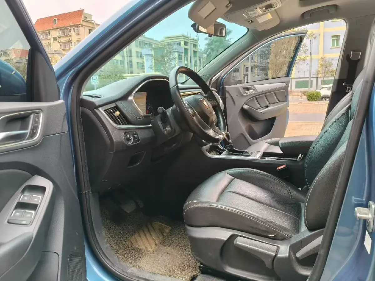 2018 Roewe RX5 1.5T 169HP L4 7DCT,autocango,china used car exporter,china ev exporter,chinese used car exporter,chinese used ev exporter