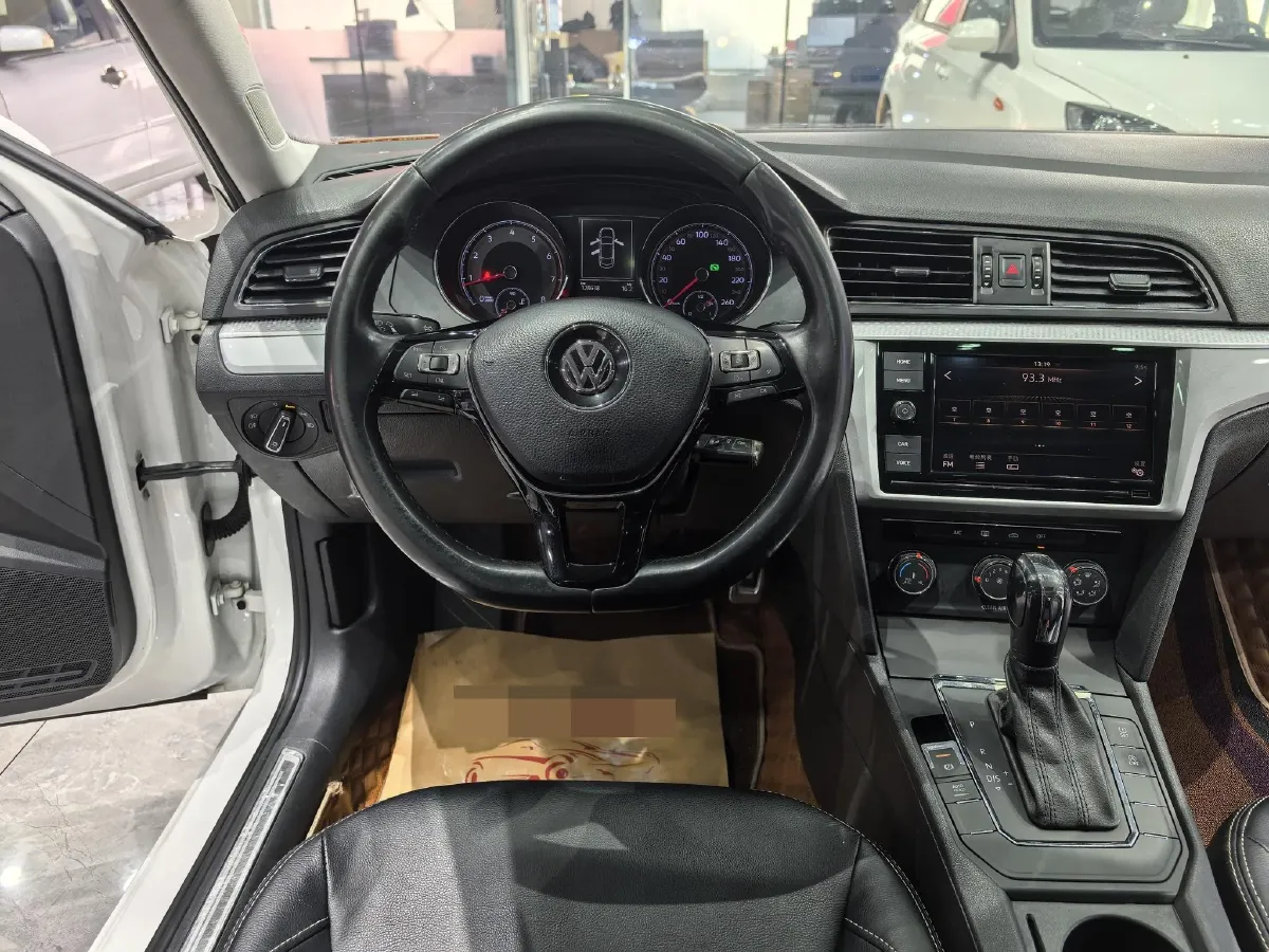 2018 Volkswagen Lamando 1.4T 131HP L4 7DCT,autocango,china used car exporter,china ev exporter,chinese used car exporter,chinese used ev exporter