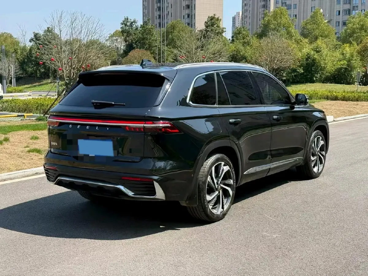 2021 Geely Monjaro 2.0T 218HP L4 7DCT,autocango,china used car exporter,china ev exporter,chinese used car exporter,chinese used ev exporter