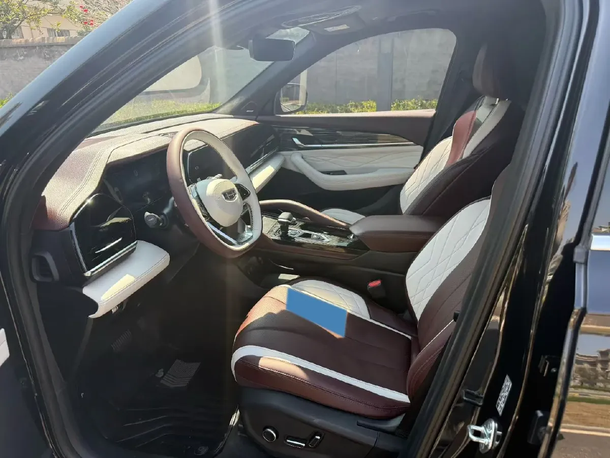 2021 Geely Monjaro 2.0T 218HP L4 7DCT,autocango,china used car exporter,china ev exporter,chinese used car exporter,chinese used ev exporter