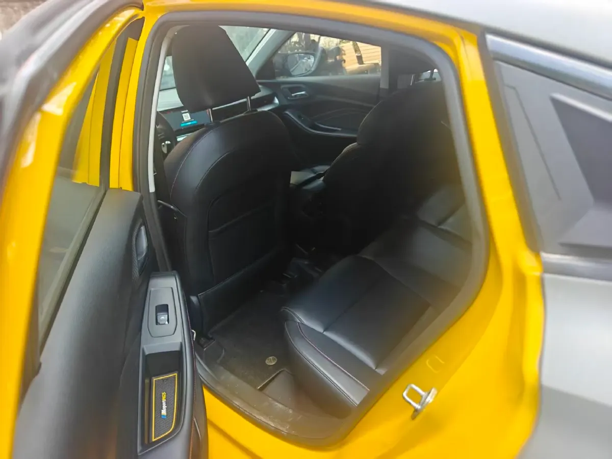 2021 MG 5 1.5T 173HP L4 7DCT,autocango,china used car exporter,china ev exporter,chinese used car exporter,chinese used ev exporter