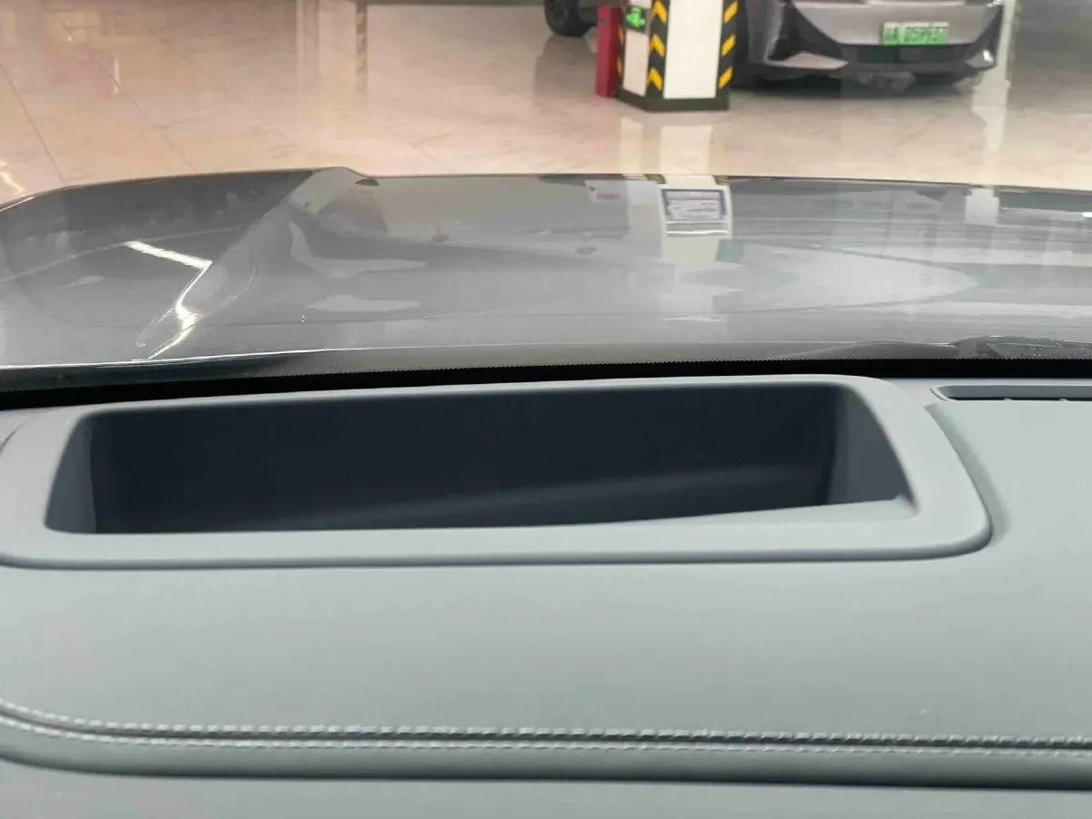 2025 FangChengBao Bao 5 1.5T 194HP L4 E-CVT PHEV 31.8KWH,autocango,china used car exporter,china ev exporter,chinese used car exporter,chinese used ev exporter