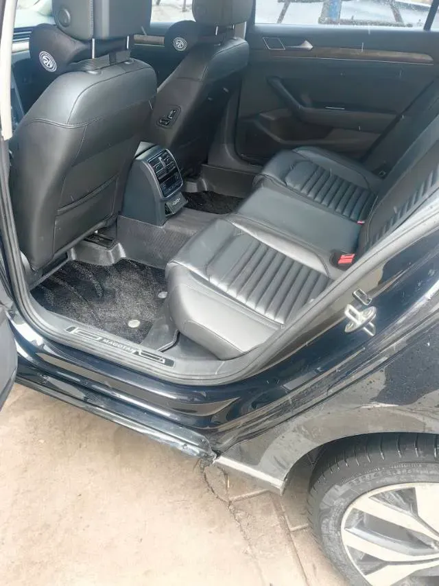 2019 Volkswagen Magotan 2.0T 186HP L4 7DCT,autocango,china used car exporter,china ev exporter,chinese used car exporter,chinese used ev exporter