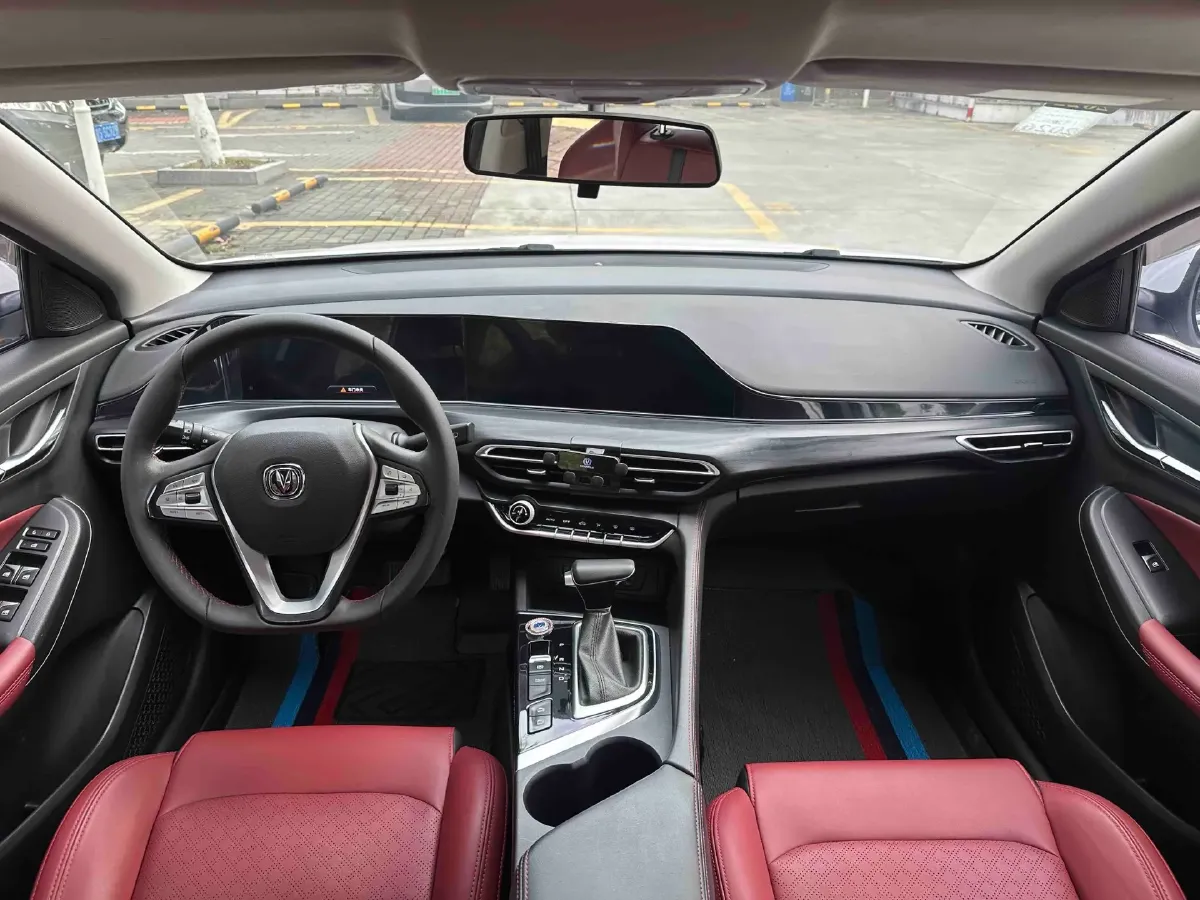 2020 ChangAn Eado 1.4T 158HP L4 7DCT,autocango,china used car exporter,china ev exporter,chinese used car exporter,chinese used ev exporter