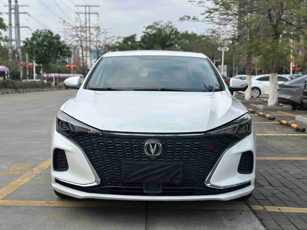 2020 ChangAn Eado 1.4T 158HP L4 7DCT,autocango,china used car exporter,china ev exporter,chinese used car exporter,chinese used ev exporter