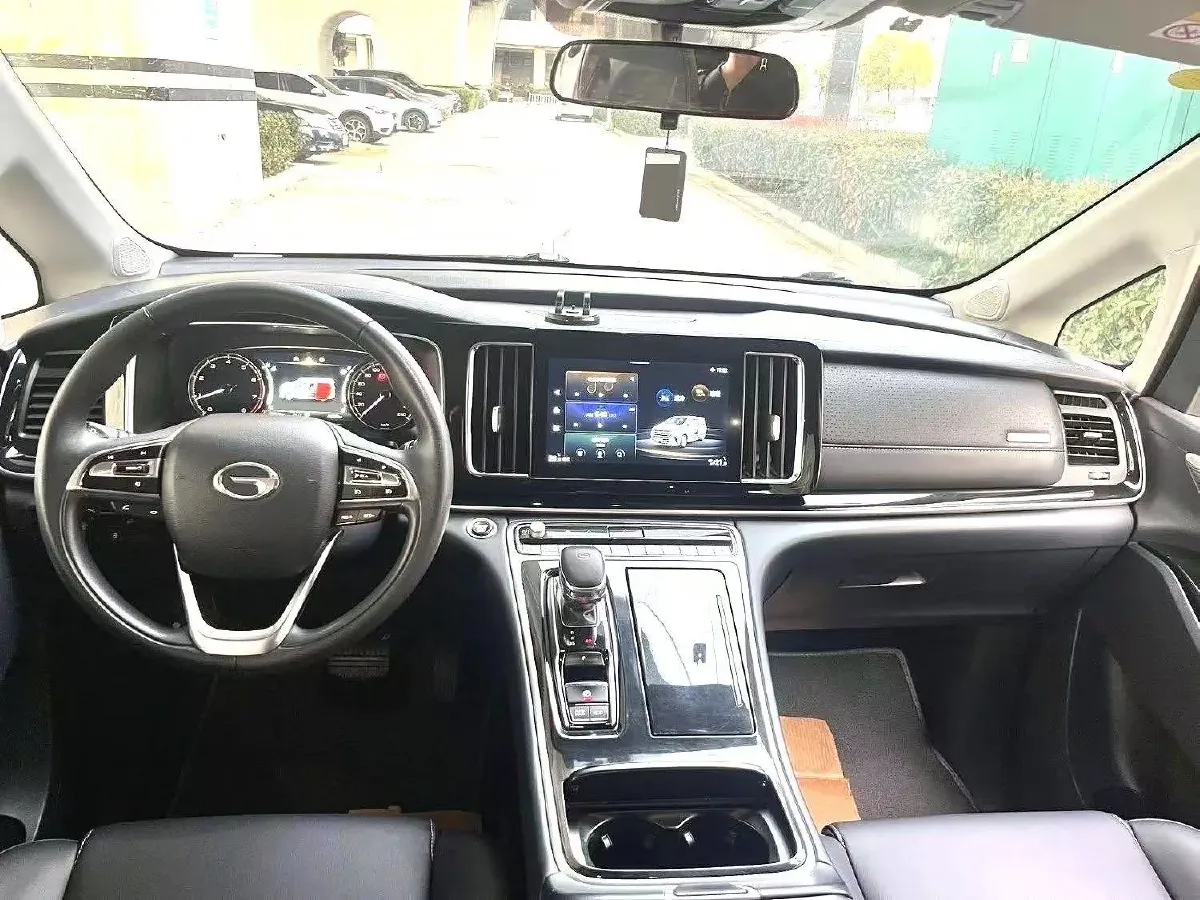 2023 GAC Trumpchi M8 2.0T 252HP L4 8AT,autocango,china used car exporter,china ev exporter,chinese used car exporter,chinese used ev exporter