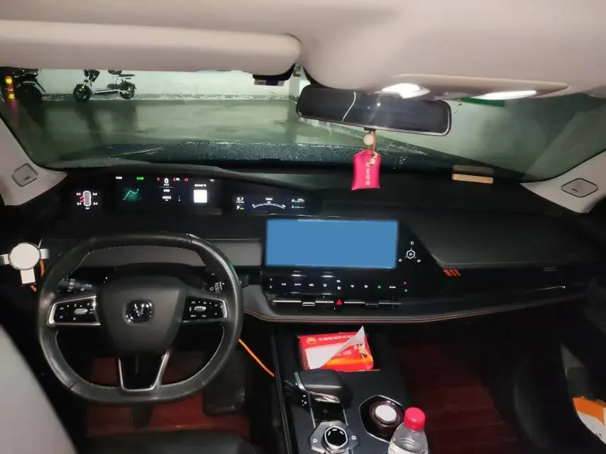 2021 ChangAn UNI-K 2.0T 233HP L4 8AT,autocango,china used car exporter,china ev exporter,chinese used car exporter,chinese used ev exporter