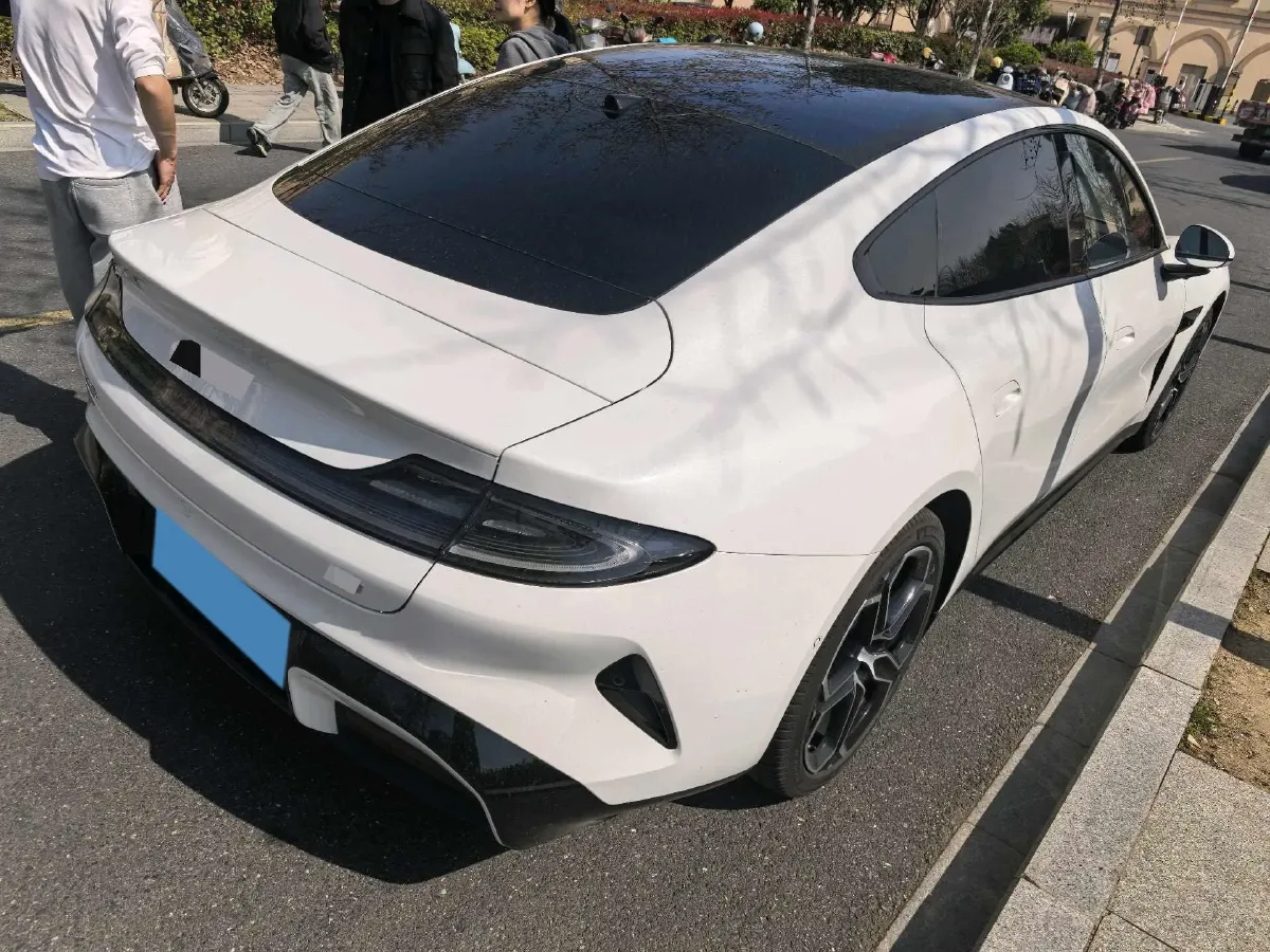 2024 MI SU7 BEV 94.3KWH,autocango,china used car exporter,china ev exporter,chinese used car exporter,chinese used ev exporter