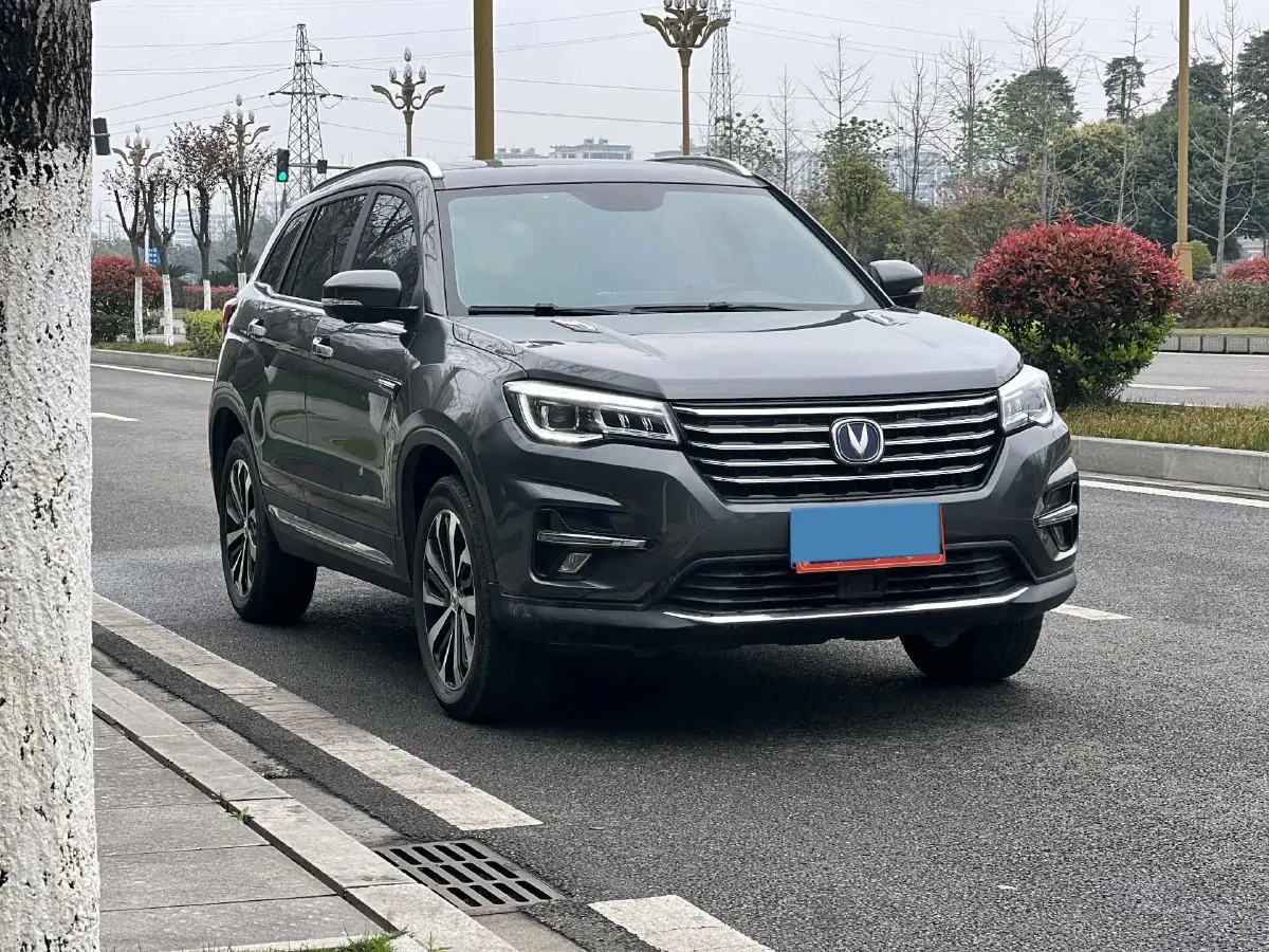 2021 ChangAn CS75 Plus 1.5T 178HP L4 6AT,autocango,china used car exporter,china ev exporter,chinese used car exporter,chinese used ev exporter