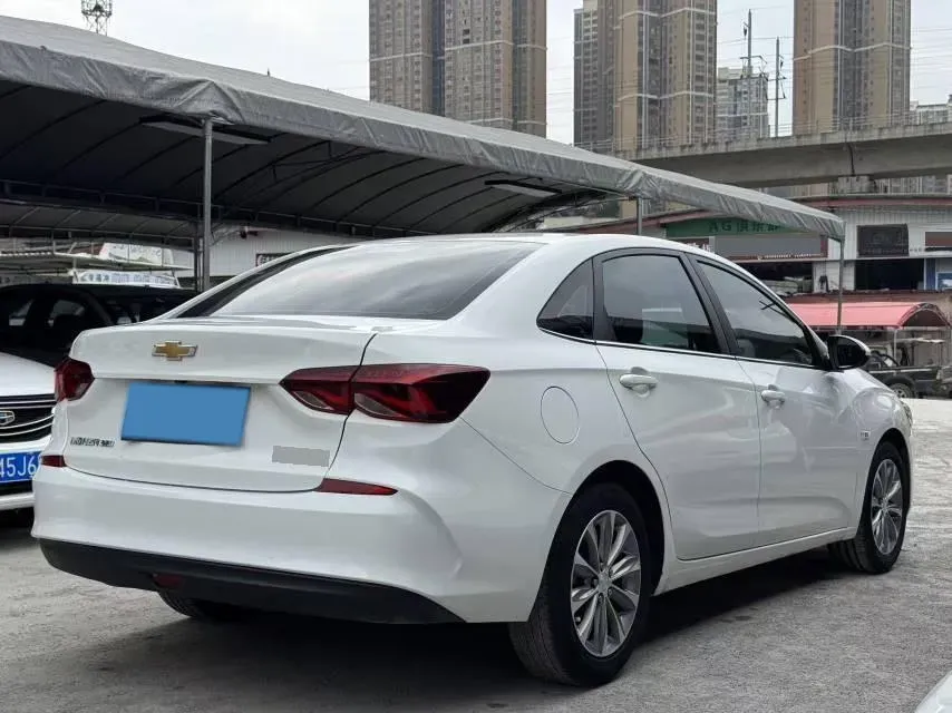2022 Chevrolet Monza 1.5L 113HP L4 6AT,autocango,china used car exporter,china ev exporter,chinese used car exporter,chinese used ev exporter
