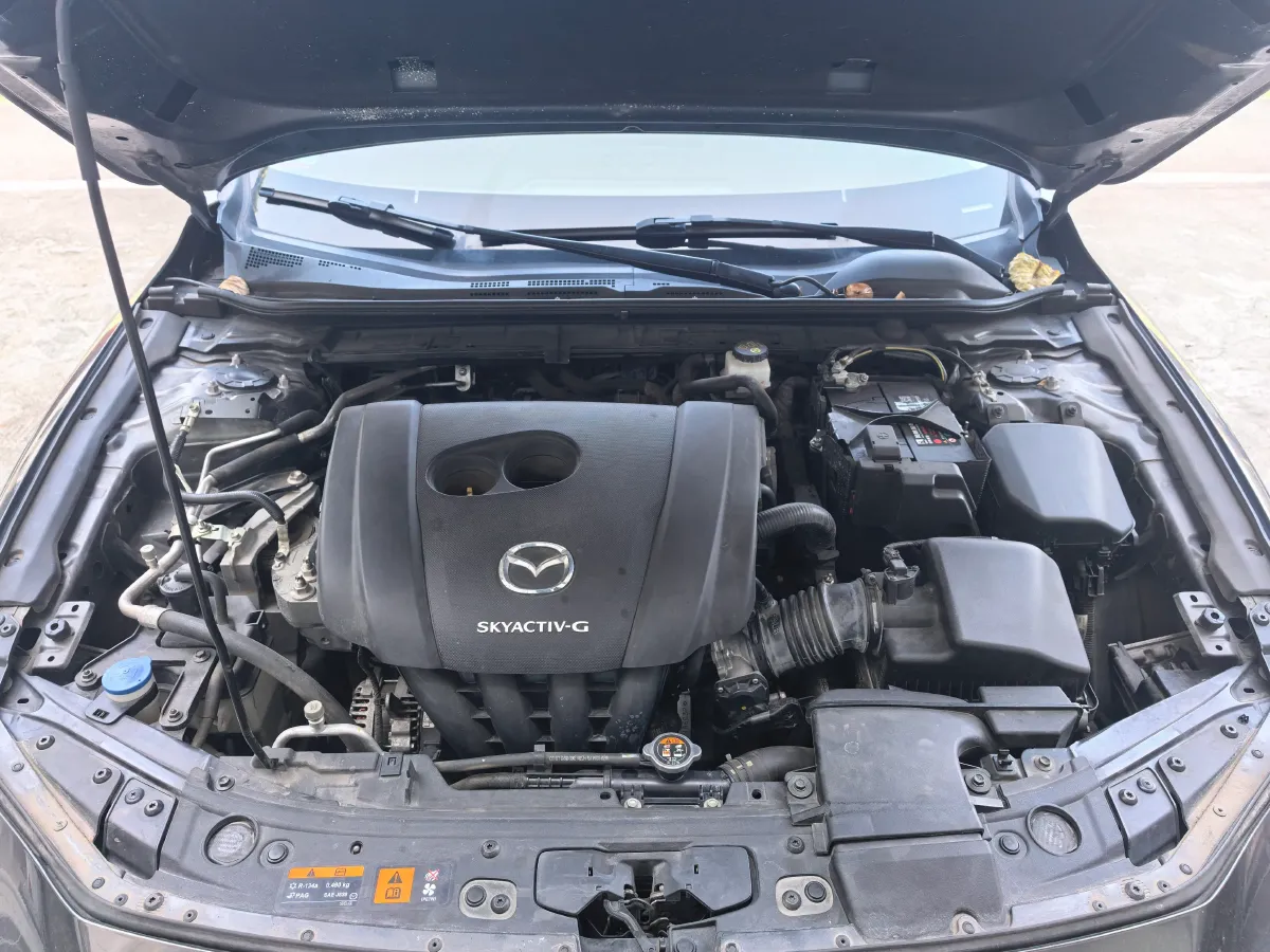 2020 Mazda 3 Axela 2.0L 158HP L4 6AT,autocango,china used car exporter,china ev exporter,chinese used car exporter,chinese used ev exporter