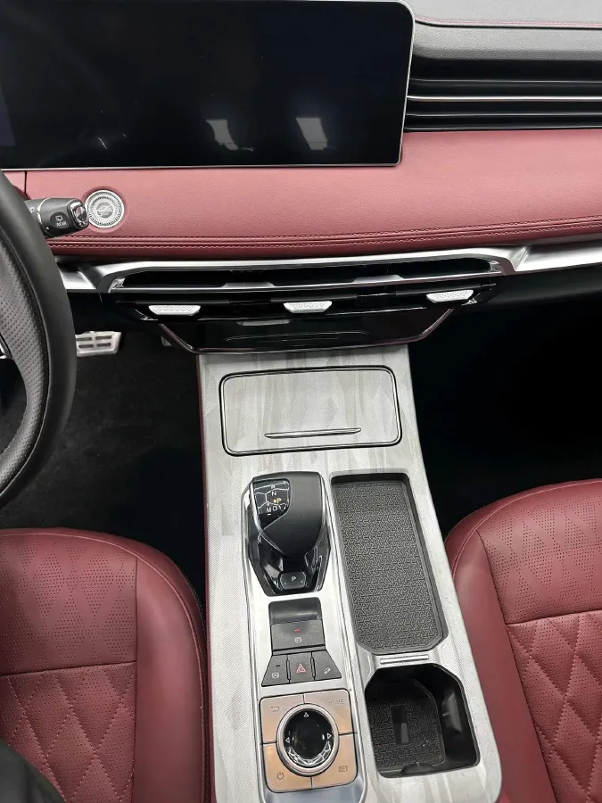 2023 Jetour X70 Plus 1.5T 156HP L4 6DCT,autocango,china used car exporter,china ev exporter,chinese used car exporter,chinese used ev exporter