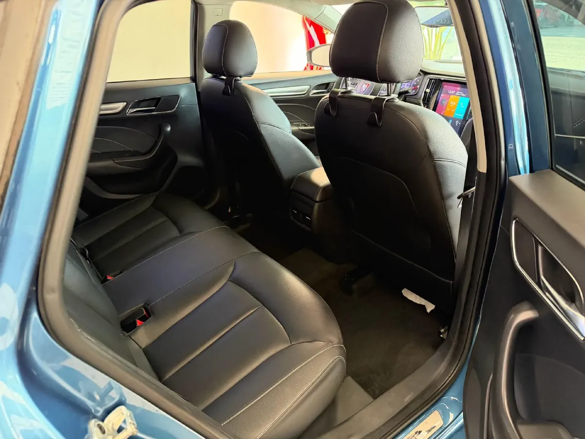 2019 Roewe i6 1.6L 125HP L4 CVT,autocango,china used car exporter,china ev exporter,chinese used car exporter,chinese used ev exporter