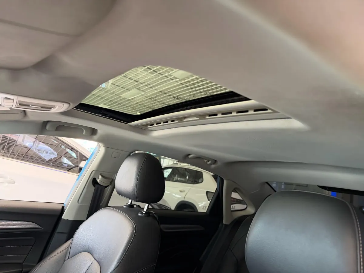 2019 Roewe i6 1.6L 125HP L4 CVT,autocango,china used car exporter,china ev exporter,chinese used car exporter,chinese used ev exporter