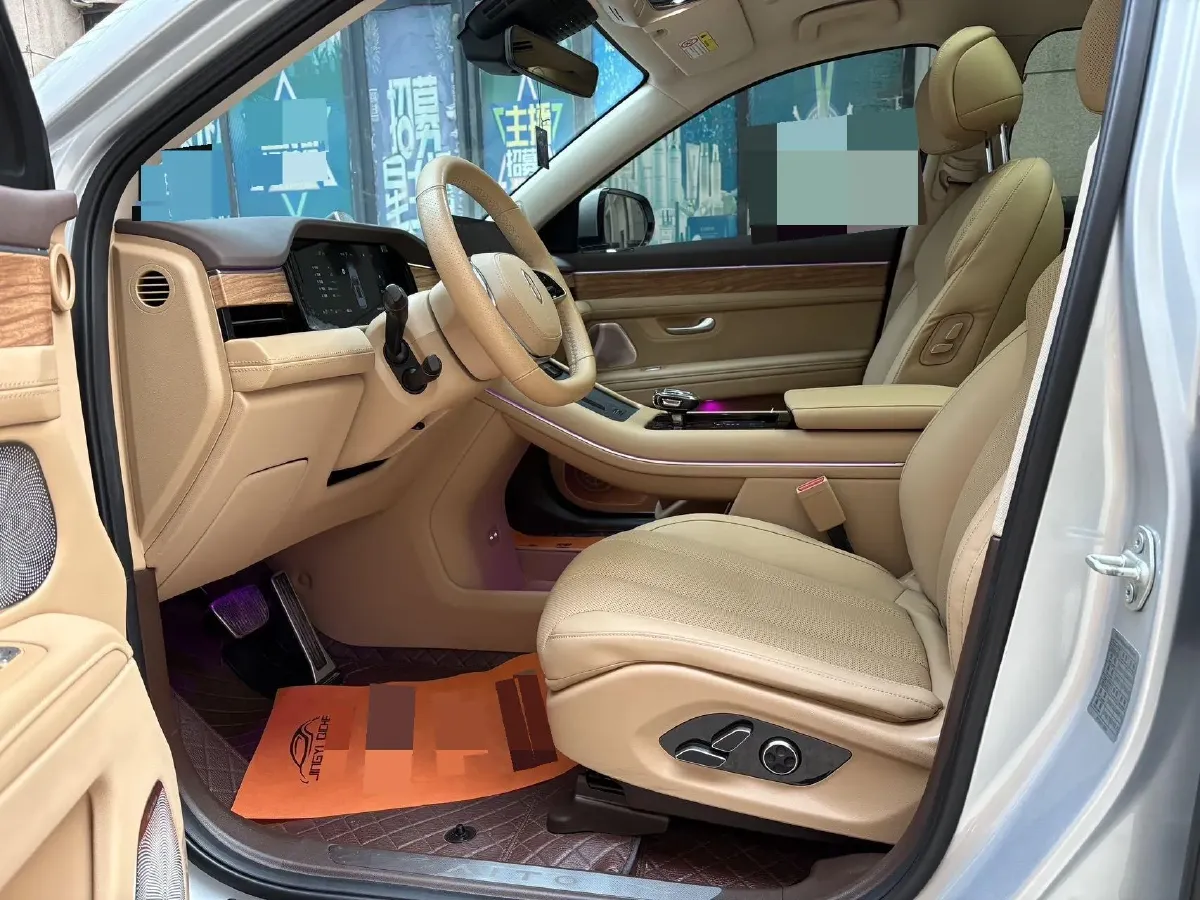 2024 AITO AITO M7 1.5T 152HP L4 REEV 40KWH,autocango,china used car exporter,china ev exporter,chinese used car exporter,chinese used ev exporter