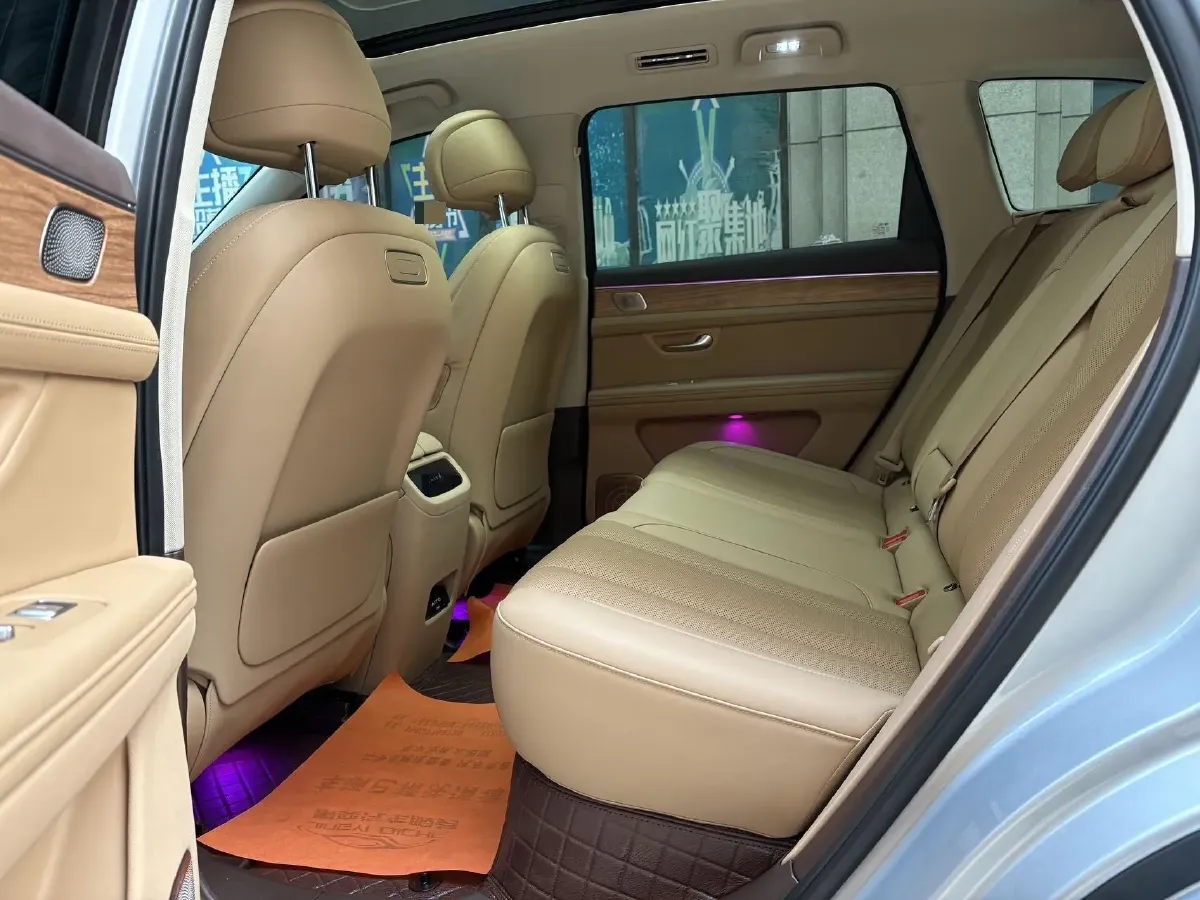 2024 AITO AITO M7 1.5T 152HP L4 REEV 40KWH,autocango,china used car exporter,china ev exporter,chinese used car exporter,chinese used ev exporter