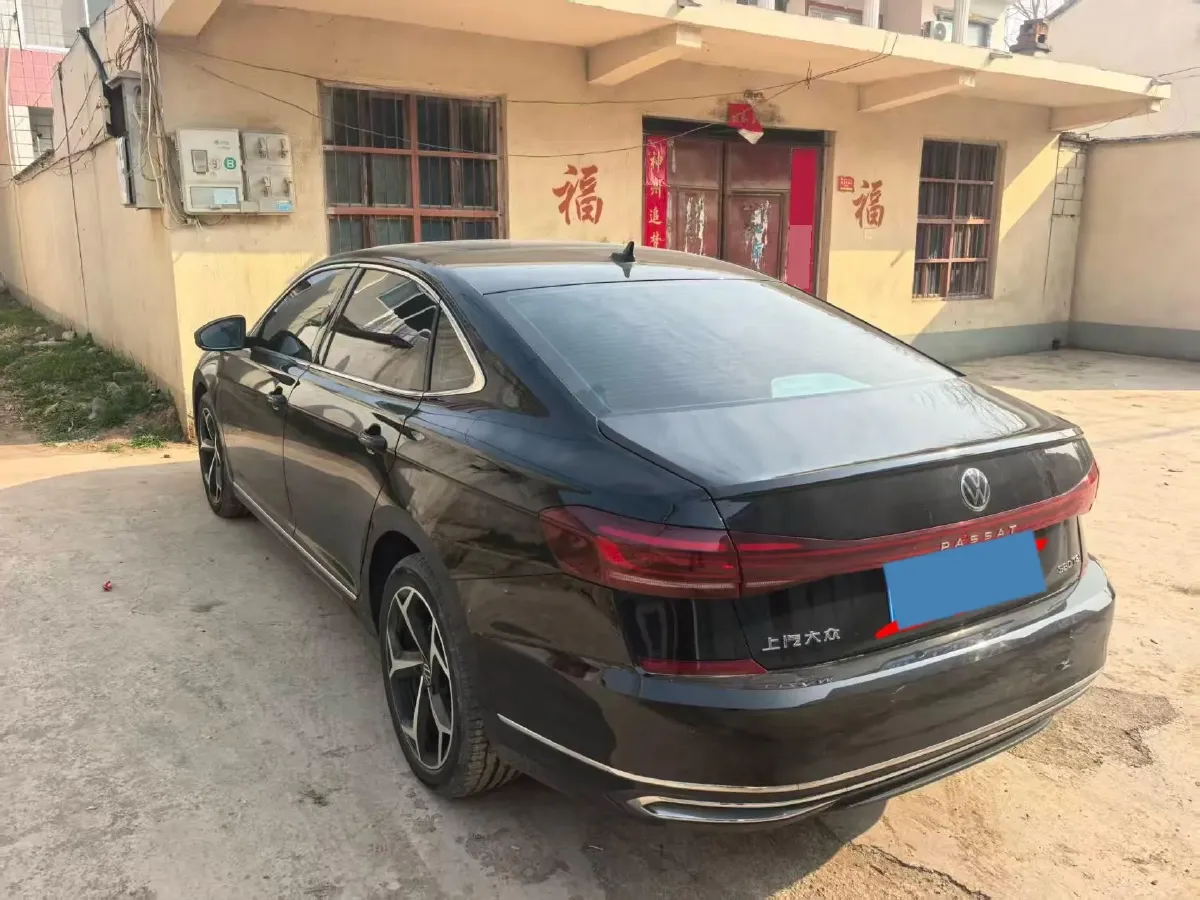 2025 Volkswagen Passat 2.0T 220HP L4 7DCT,autocango,china used car exporter,china ev exporter,chinese used car exporter,chinese used ev exporter