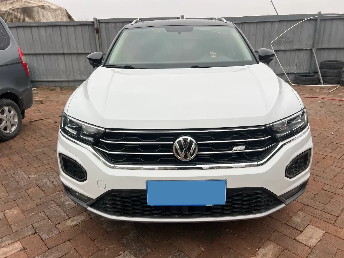 2019 Volkswagen T-Roc 1.4T 131HP L4 7DCT,autocango,china used car exporter,china ev exporter,chinese used car exporter,chinese used ev exporter