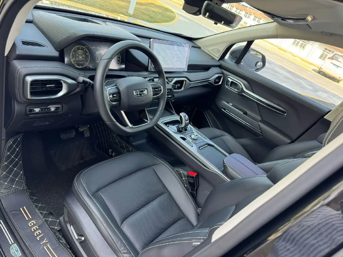 2020 Geely Okavango 1.8T 184HP L4 7DCT,autocango,china used car exporter,china ev exporter,chinese used car exporter,chinese used ev exporter