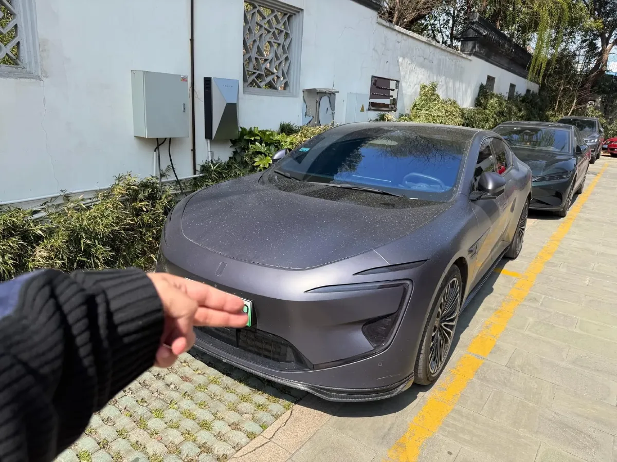 2024 Avatr 12 BEV 94.5KWH,autocango,china used car exporter,china ev exporter,chinese used car exporter,chinese used ev exporter