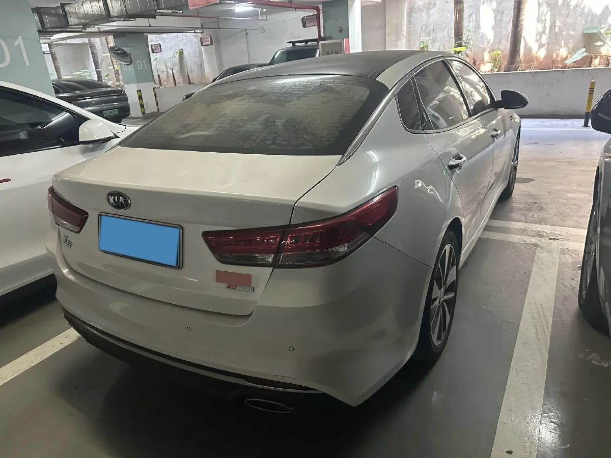 2017 Kia K5 2.0L 161HP L4 6AT,autocango,china used car exporter,china ev exporter,chinese used car exporter,chinese used ev exporter