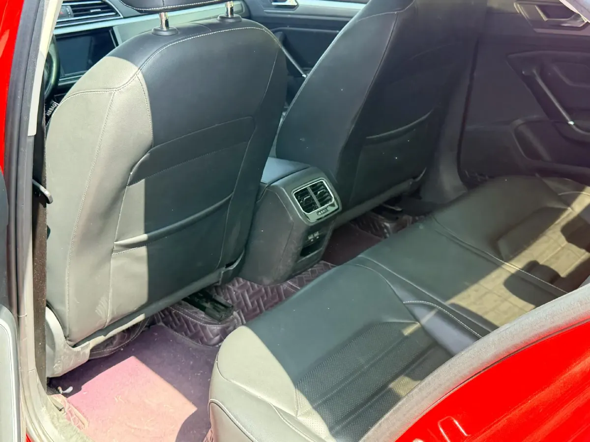 2019 Volkswagen Passat 1.4T 150HP L4 7DCT,autocango,china used car exporter,china ev exporter,chinese used car exporter,chinese used ev exporter