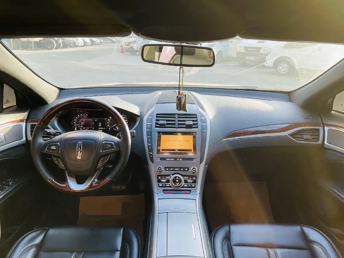 2019 Lincoln MKZ 2.0T 196HP L4 6AT,autocango,china used car exporter,china ev exporter,chinese used car exporter,chinese used ev exporter