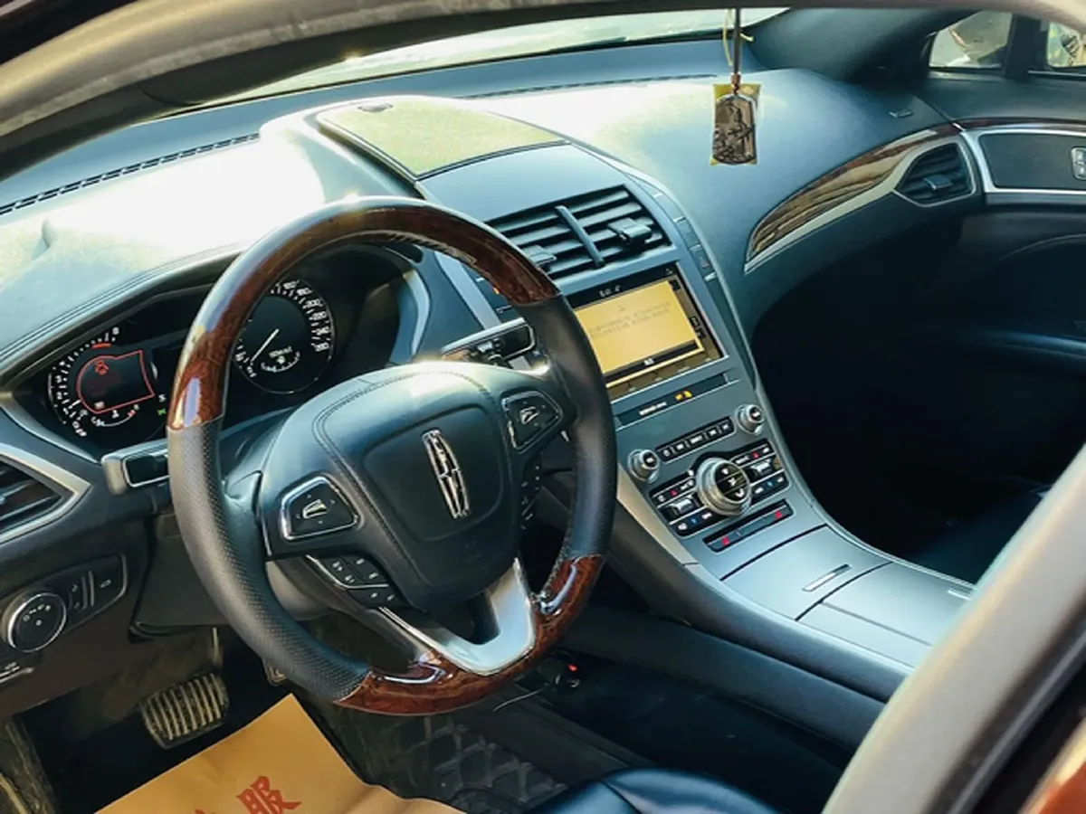 2019 Lincoln MKZ 2.0T 196HP L4 6AT,autocango,china used car exporter,china ev exporter,chinese used car exporter,chinese used ev exporter