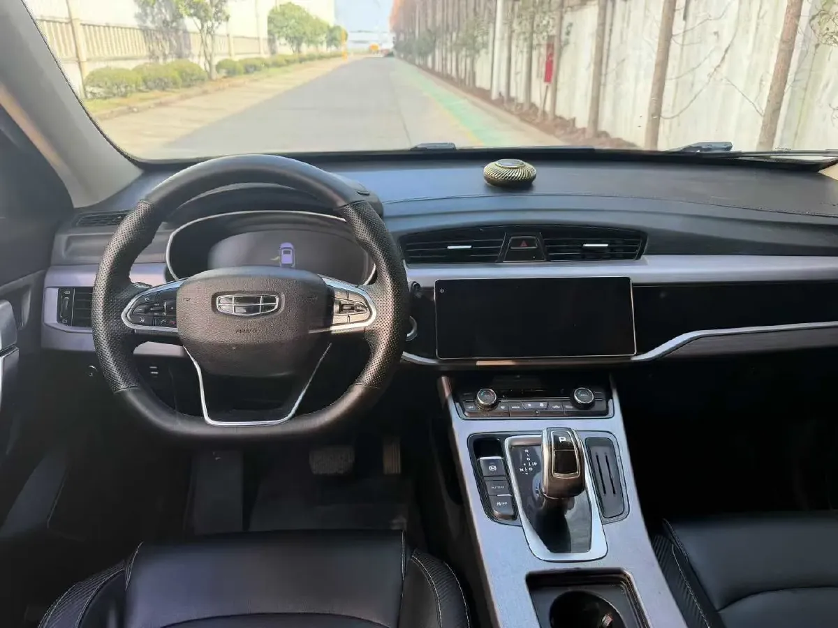 2021 Ford Escort 1.5L 122HP L3 6AT,autocango,china used car exporter,china ev exporter,chinese used car exporter,chinese used ev exporter