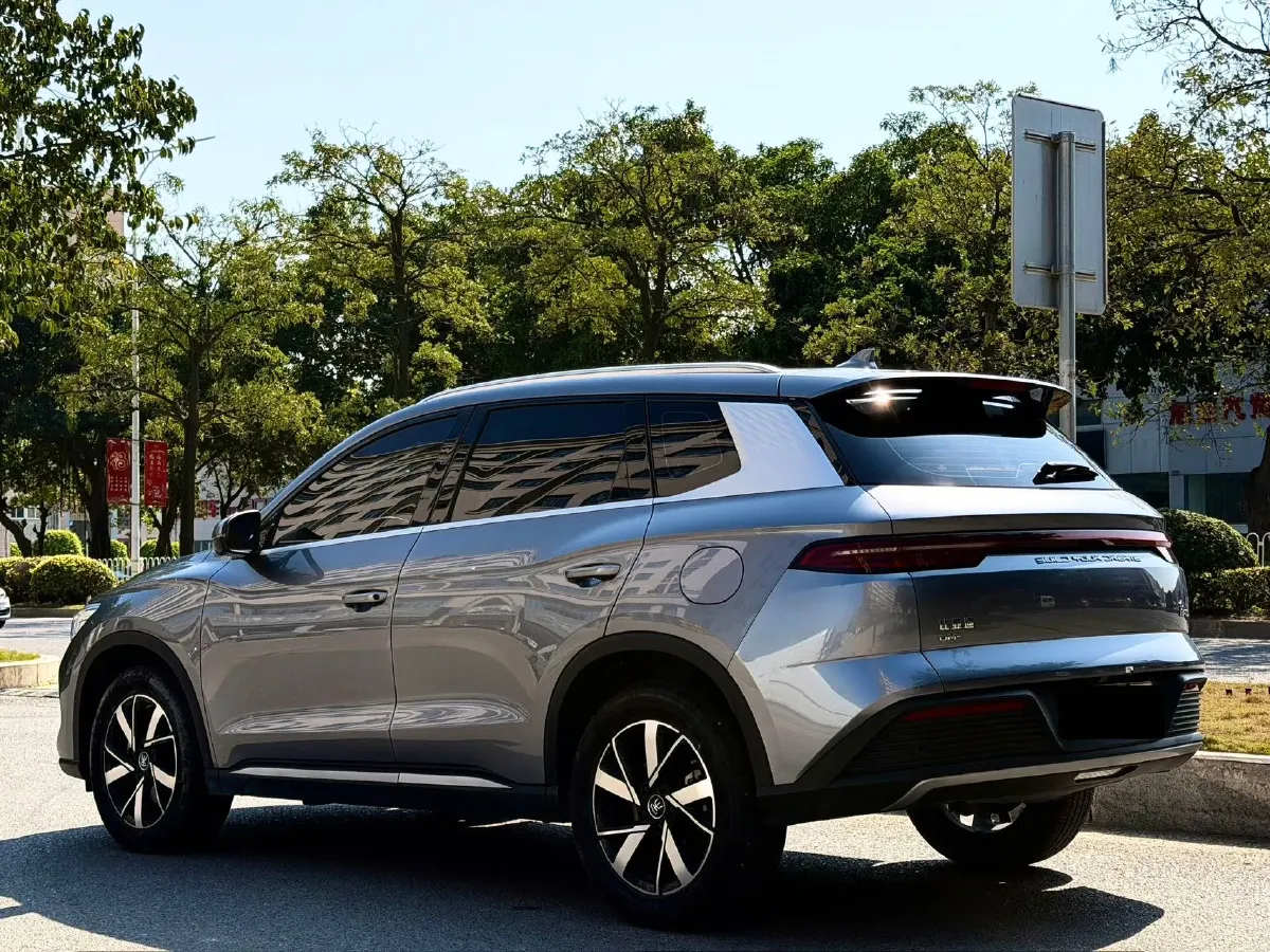 2024 BYD Song Pro 1.5L 110HP L4 E-CVT PHEV 12.9KWH,autocango,china used car exporter,china ev exporter,chinese used car exporter,chinese used ev exporter