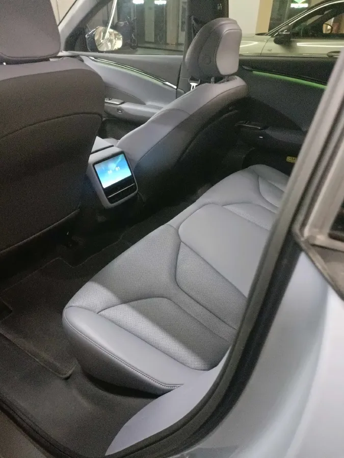 2025 Xpeng G7 BEV,autocango,china used car exporter,china ev exporter,chinese used car exporter,chinese used ev exporter