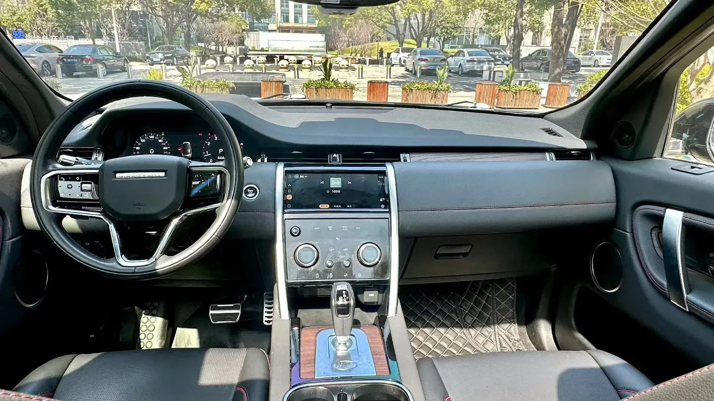 2021 Land Rover Discovery Sport 2.0T 249HP L4 9AT,autocango,china used car exporter,china ev exporter,chinese used car exporter,chinese used ev exporter