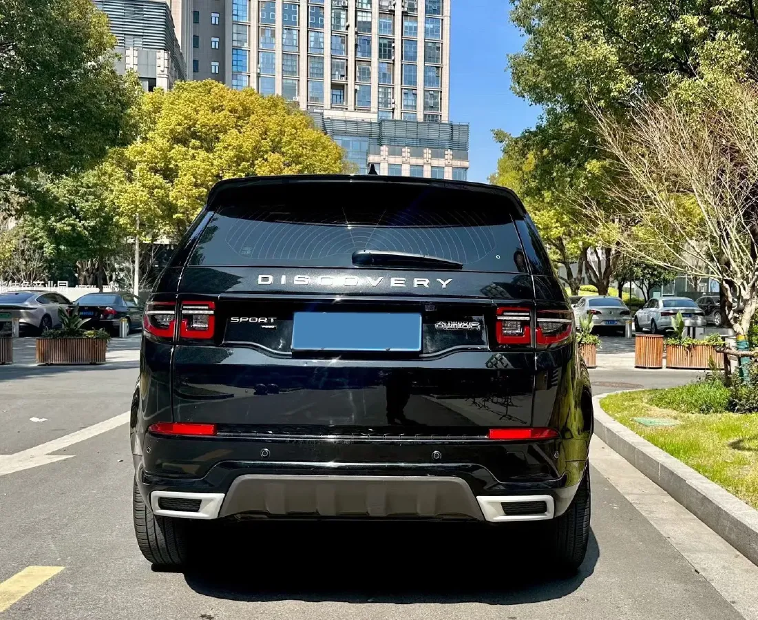 2021 Land Rover Discovery Sport 2.0T 249HP L4 9AT,autocango,china used car exporter,china ev exporter,chinese used car exporter,chinese used ev exporter