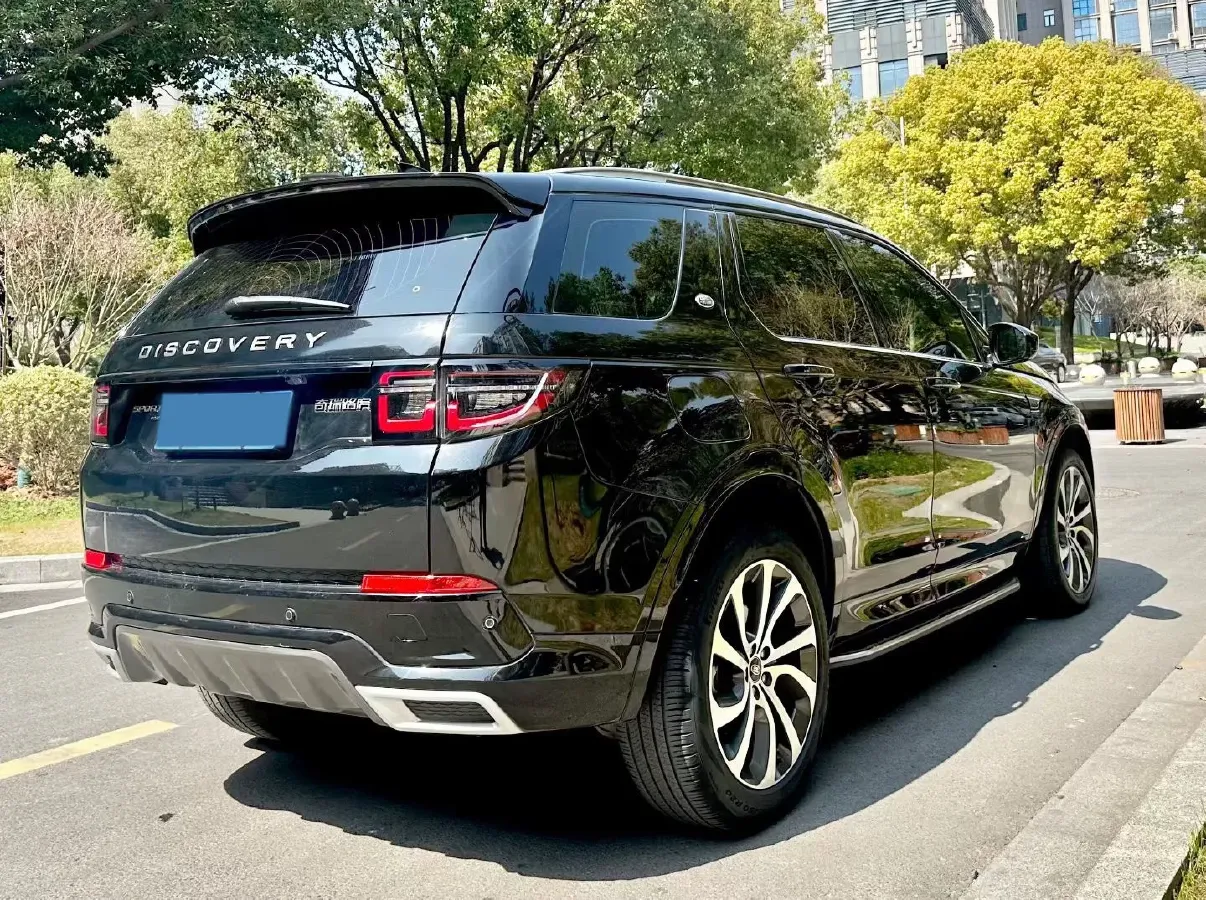 2021 Land Rover Discovery Sport 2.0T 249HP L4 9AT,autocango,china used car exporter,china ev exporter,chinese used car exporter,chinese used ev exporter