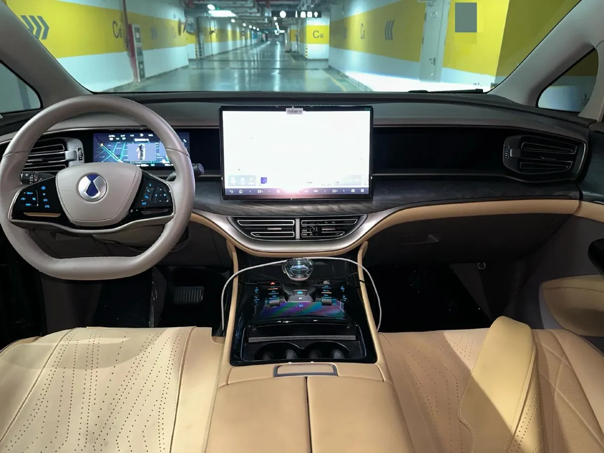 2022 HongQi HS7 3.0T 337HP V6 8AT,autocango,china used car exporter,china ev exporter,chinese used car exporter,chinese used ev exporter