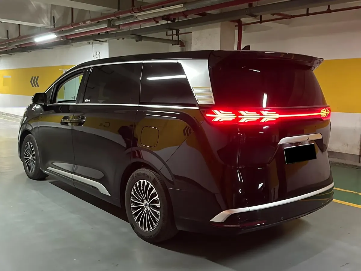 2022 HongQi HS7 3.0T 337HP V6 8AT,autocango,china used car exporter,china ev exporter,chinese used car exporter,chinese used ev exporter