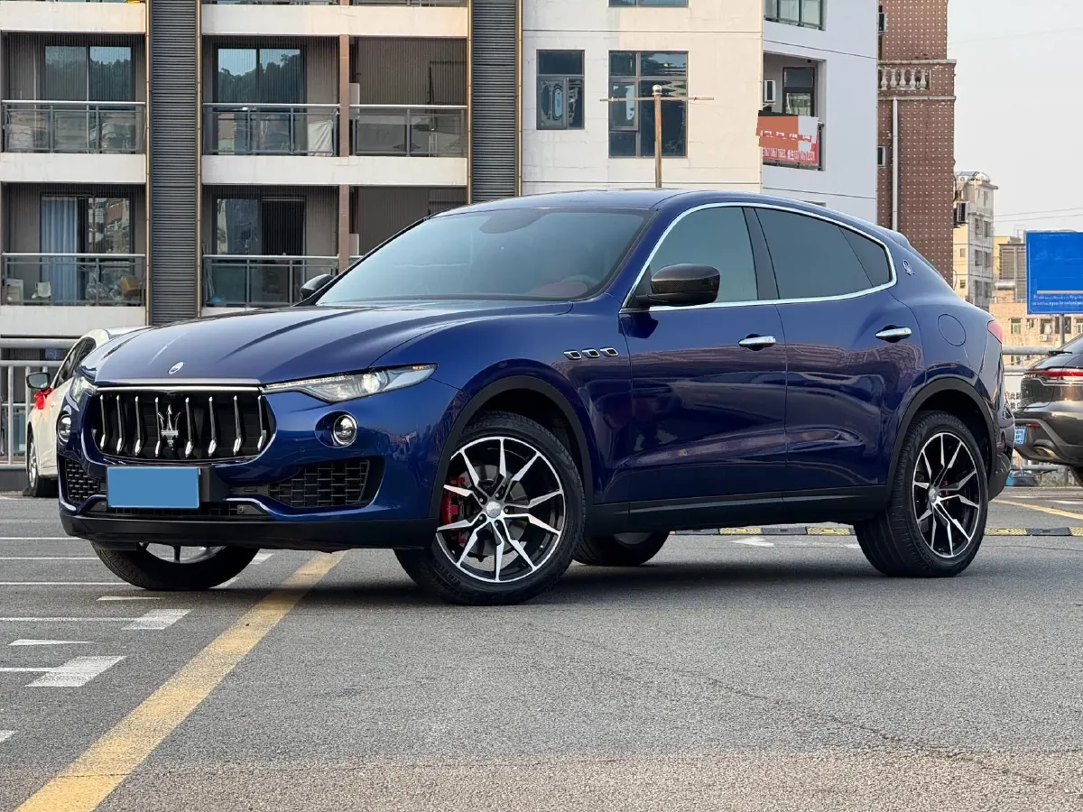 2018 Maserati Levante 3.0T 350HP V6 8AT,autocango,china used car exporter,china ev exporter,chinese used car exporter,chinese used ev exporter