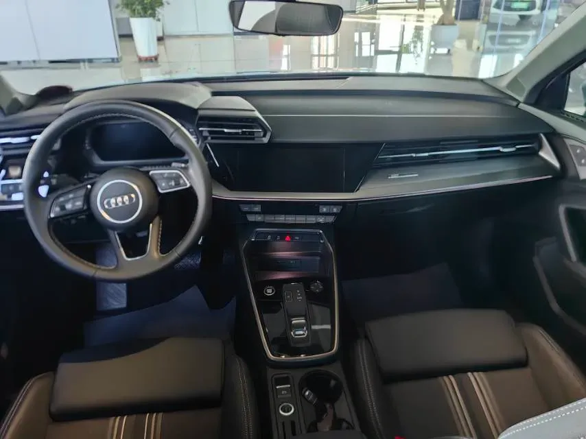 2024 Audi A3 1.4T 150HP L4 7DCT,autocango,china used car exporter,china ev exporter,chinese used car exporter,chinese used ev exporter