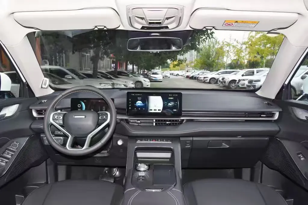 2021 Haval H6 1.5T 169HP L4 7DCT,autocango,china used car exporter,china ev exporter,chinese used car exporter,chinese used ev exporter