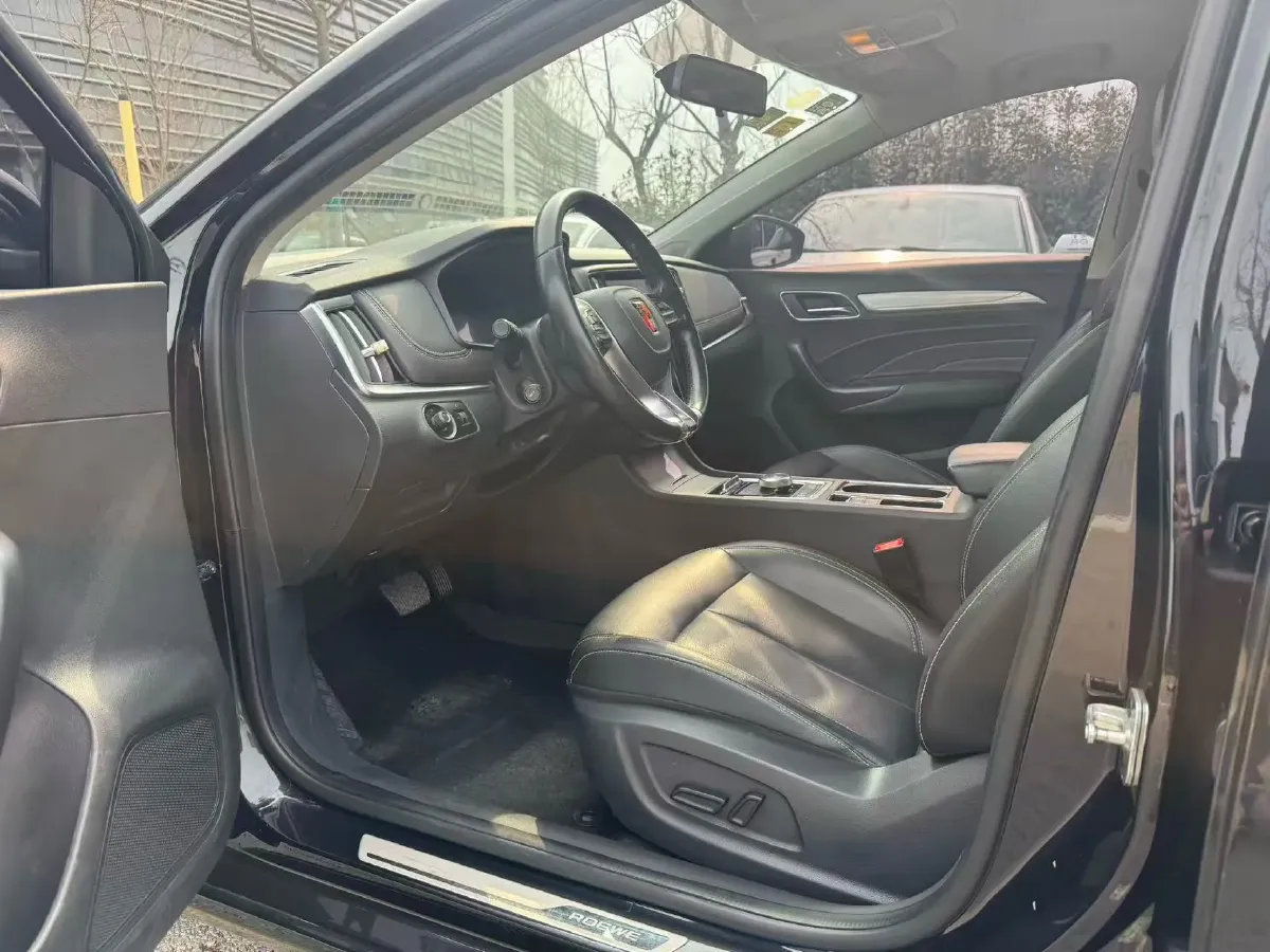 2017 Roewe i6 1.0T 125HP L3 2AT PHEV,autocango,china used car exporter,china ev exporter,chinese used car exporter,chinese used ev exporter