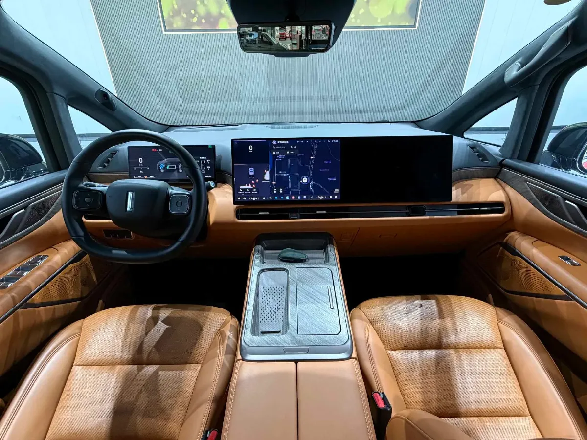 2025 WEY HighMountain 1.5T 170HP L4 4DHT PHEV,autocango,china used car exporter,china ev exporter,chinese used car exporter,chinese used ev exporter