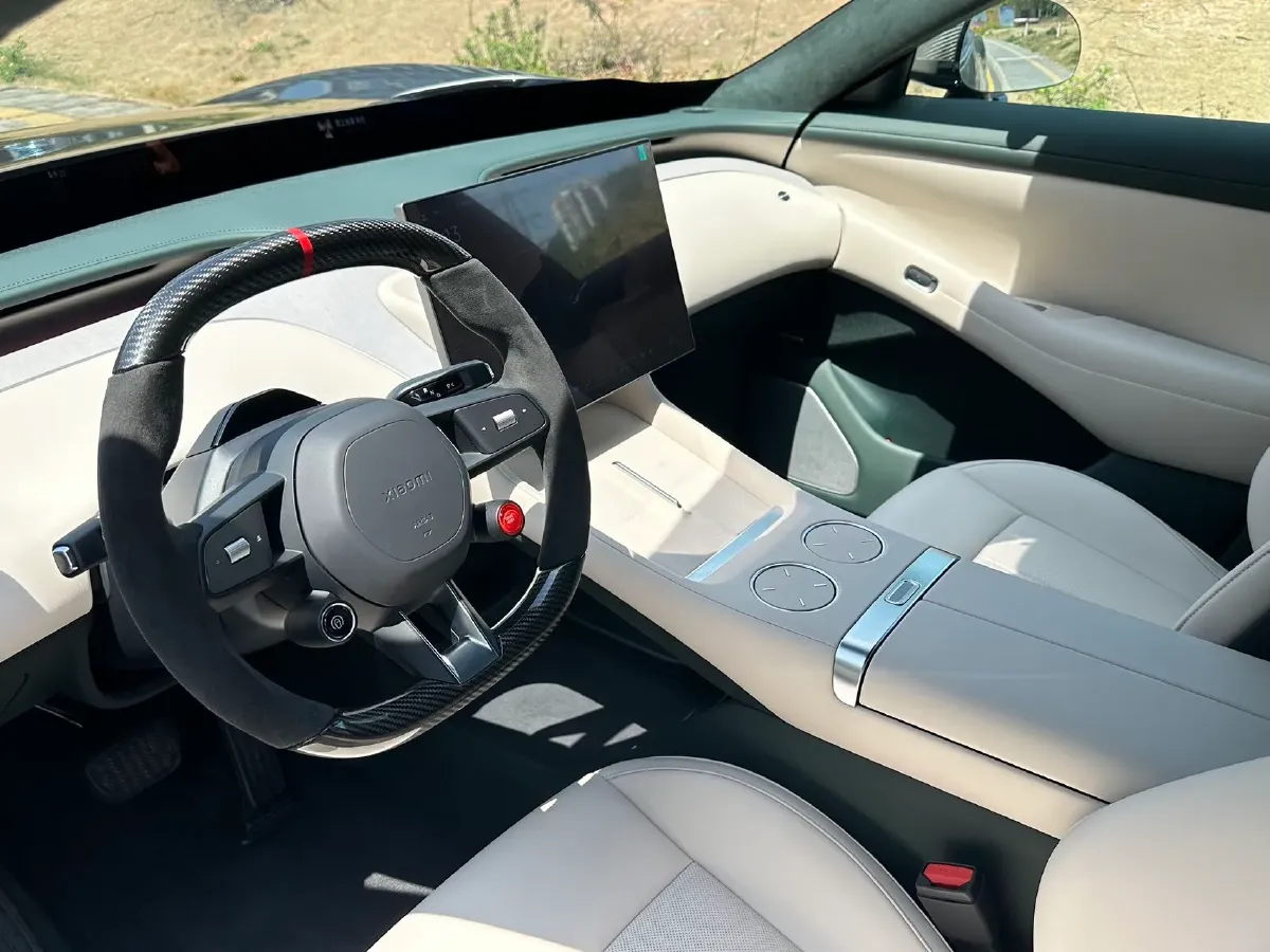 2025 MI YU7 BEV 101.7KWH,autocango,china used car exporter,china ev exporter,chinese used car exporter,chinese used ev exporter