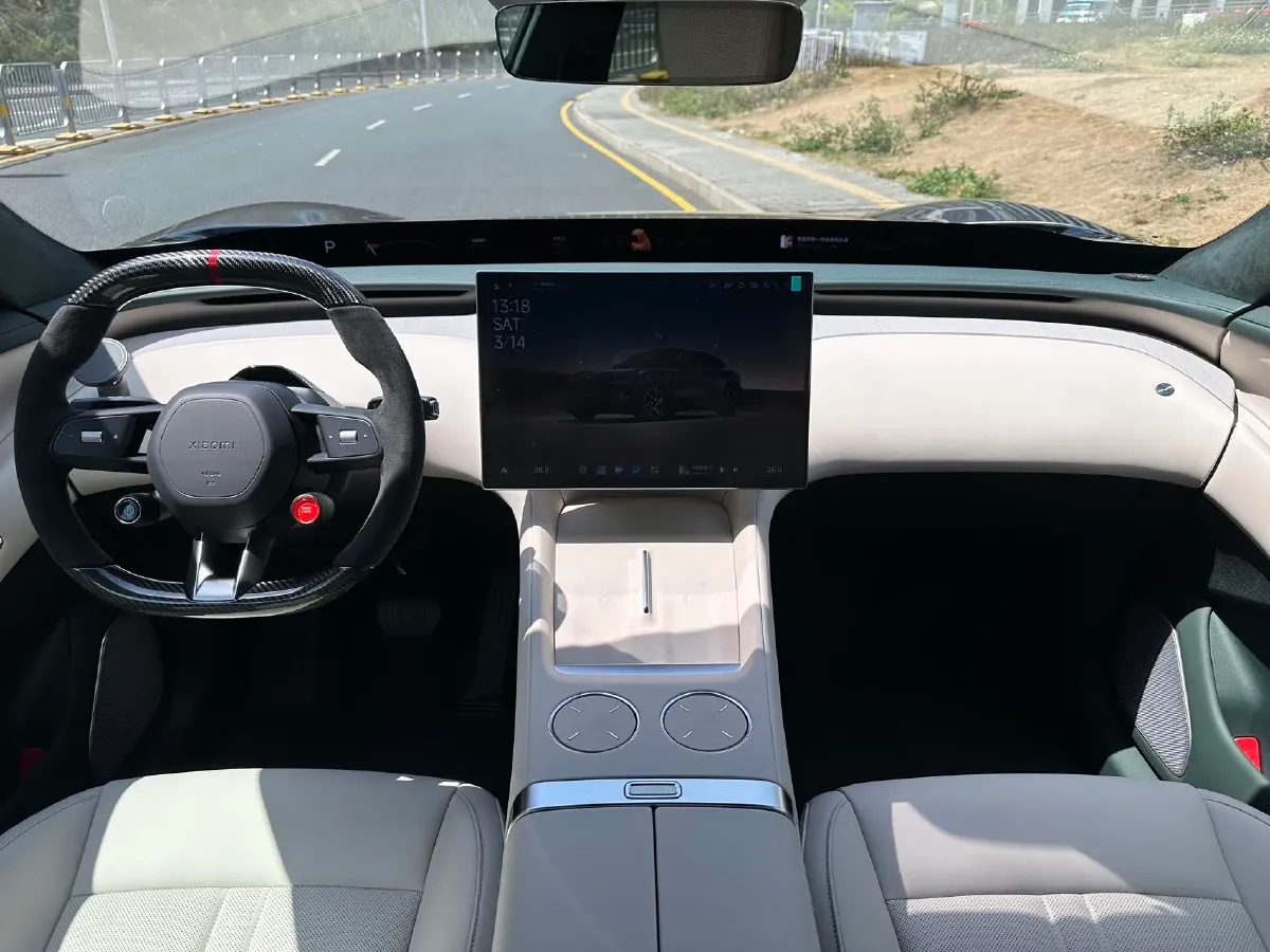 2025 MI YU7 BEV 101.7KWH,autocango,china used car exporter,china ev exporter,chinese used car exporter,chinese used ev exporter