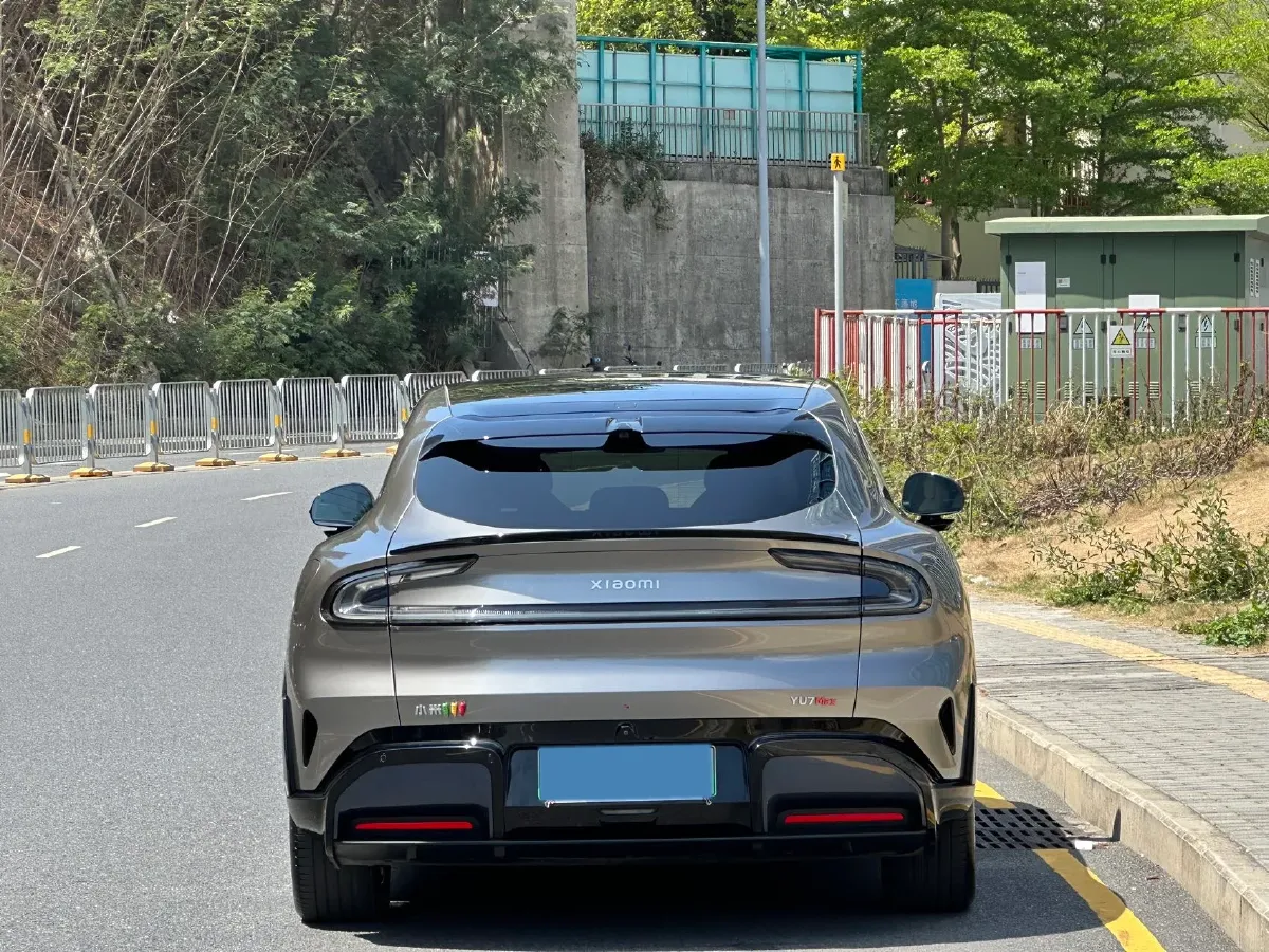 2025 MI YU7 BEV 101.7KWH,autocango,china used car exporter,china ev exporter,chinese used car exporter,chinese used ev exporter