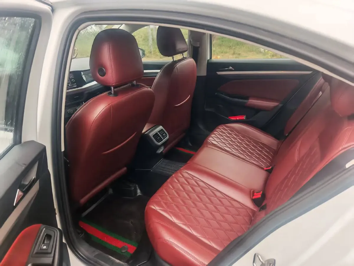 2020 Volkswagen Bora 1.5L 113HP L4 5MT,autocango,china used car exporter,china ev exporter,chinese used car exporter,chinese used ev exporter