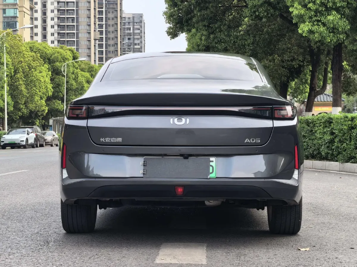 2025 ChangAn QiYuan A05 1.5L 98HP L4 E-CVT PHEV 18.4KWH,autocango,china used car exporter,china ev exporter,chinese used car exporter,chinese used ev exporter