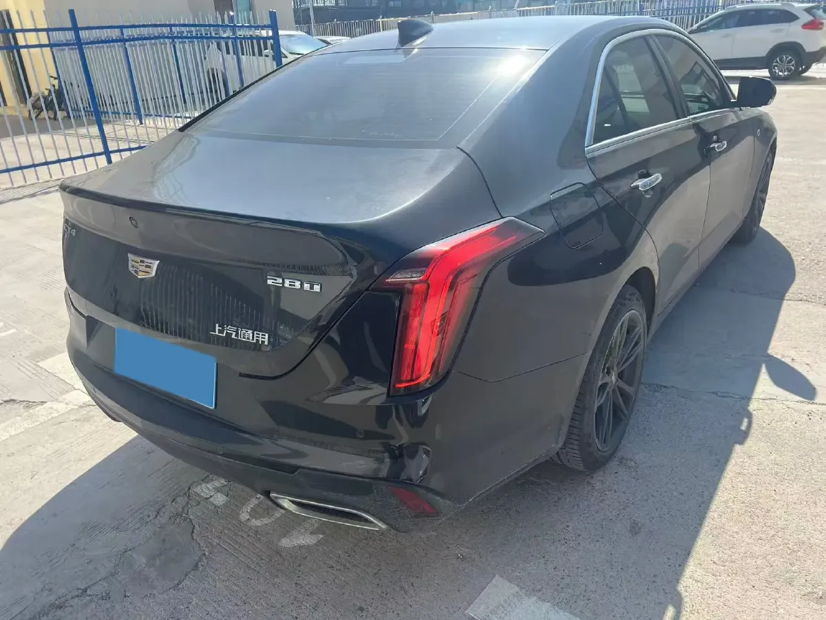 2022 Cadillac CT4 2.0T 237HP L4 8AT,autocango,china used car exporter,china ev exporter,chinese used car exporter,chinese used ev exporter