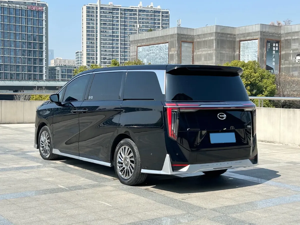 2024 GAC Trumpchi M8 2.0T 252HP L4 8AT,autocango,china used car exporter,china ev exporter,chinese used car exporter,chinese used ev exporter